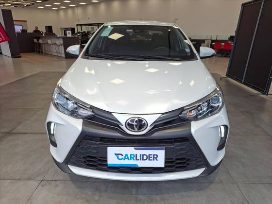 TOYOTA YARIS 1.5 16V FLEX SEDAN XS CONNECT MULTIDRIVE